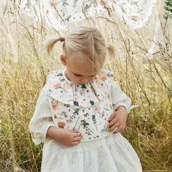 Babyhaklapp Meadow blossom