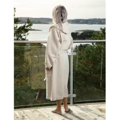 College Robe Kosta Linnewäfveri