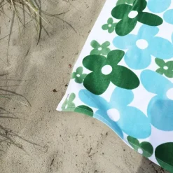 Happy beachfrotte